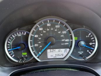 Toyota Yaris VVT-I T SPIRIT