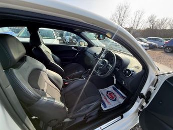Audi A1 TFSI S LINE