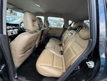 Honda FR-V I-VTEC EX