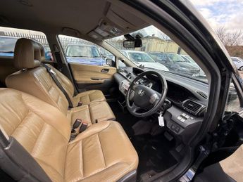 Honda FR-V I-VTEC EX