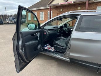 Nissan Qashqai DCI TEKNA XTRONIC
