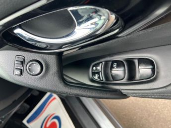 Nissan Qashqai DCI TEKNA XTRONIC