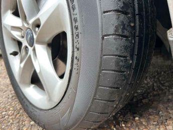 Ford Focus 1.6 Zetec 3dr