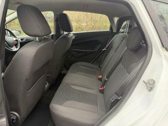 Ford Fiesta 1.6 Zetec Powershift Euro 5 5dr