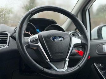 Ford Fiesta 1.6 Zetec Powershift Euro 5 5dr