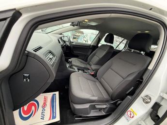 Volkswagen Golf SE TSI BLUEMOTION TECHNOLOGY DSG