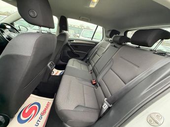 Volkswagen Golf SE TSI BLUEMOTION TECHNOLOGY DSG