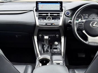 Lexus NX 300H PREMIER