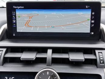 Lexus NX 300H PREMIER