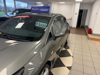 Vauxhall Astra SRI VX-LINE CDTI S/S 17 PLATE DAB RADIO