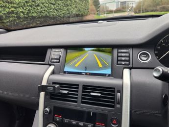 Land Rover Discovery Sport TD4 HSE