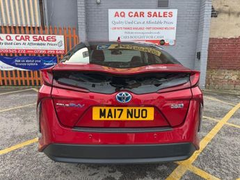 Toyota Prius PHEV EXCEL