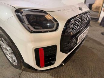 MINI Countryman 1.5C MHEV Classic Auto Euro 6 (s/s) 5dr