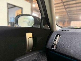 MINI Countryman 1.5C MHEV Classic Auto Euro 6 (s/s) 5dr