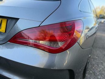 Mercedes-Benz CLA 2.1 CLA220d AMG Sport Shooting Brake 7G-DCT 4MATIC Euro 6 (s/s) 