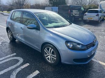 Volkswagen Golf SE TSI DSG