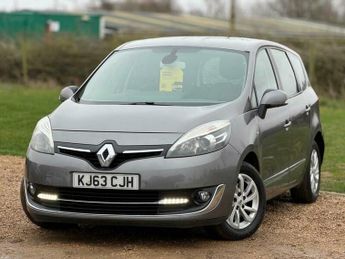 Renault Grand Scenic 1.5 dCi Dynamique TomTom EDC Euro 5 5dr