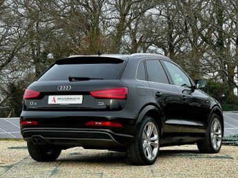 Audi Q3 2.0 TDI S line S Tronic quattro Euro 5 (s/s) 5dr