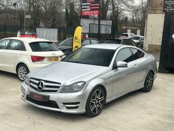 Mercedes-Benz C Class 2.1 C220 CDI BlueEfficiency AMG Sport Plus G-Tronic+ Euro 5 (s/s