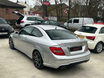 Mercedes-Benz C Class 2.1 C220 CDI BlueEfficiency AMG Sport Plus G-Tronic+ Euro 5 (s/s