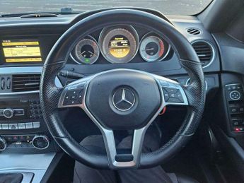 Mercedes-Benz C Class 2.1 C200 CDI BlueEfficiency Sport G-Tronic+ Euro 5 (s/s) 5dr