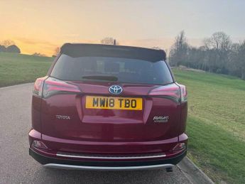 Toyota RAV4 2.5 VVT-h Icon Tech CVT Euro 6 (s/s) 5dr