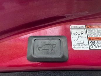 Toyota RAV4 2.5 VVT-h Icon Tech CVT Euro 6 (s/s) 5dr