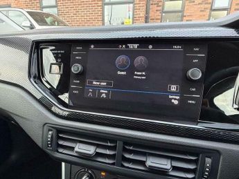 Volkswagen Polo 1.0 TSI Life DSG Euro 6 (s/s) 5dr