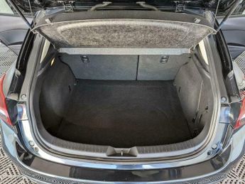 Mazda 3 2.0 SKYACTIV-G SE Auto Euro 5 (s/s) 5dr