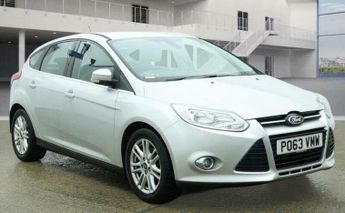 Ford Focus 1.0T EcoBoost Titanium Euro 5 (s/s) 5dr