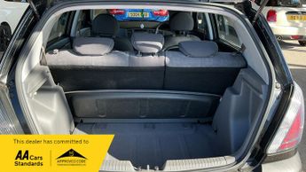 Kia Rio 1.4 Chill Hatchback 5dr Petrol Manual (147 g/km, 95 bhp)