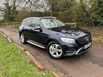 Mercedes GLC GLC 250 D 4MATIC OPENING GLASS PANORAMIC SUNROOF NEW TIMING CHAI