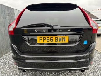 Volvo XC60 2.4 D5 R-Design Lux Nav Auto AWD Euro 6 (s/s) 5dr