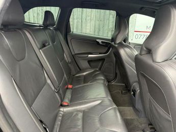 Volvo XC60 2.4 D5 R-Design Lux Nav Auto AWD Euro 6 (s/s) 5dr
