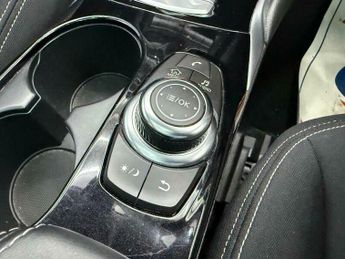 Infiniti Q30 2.2d SE DCT Euro 6 (s/s) 5dr