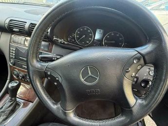 Mercedes-Benz C Class 1.8 C180 Kompressor Classic SE 4dr