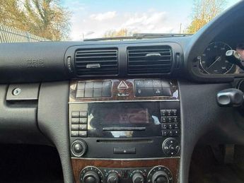 Mercedes-Benz C Class 1.8 C180 Kompressor Classic SE 4dr