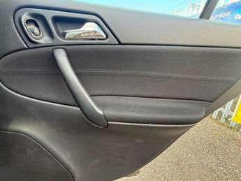 Mercedes-Benz C Class 1.8 C180 Kompressor Classic SE 4dr