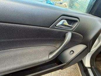 Mercedes-Benz C Class 1.8 C180 Kompressor Classic SE 4dr