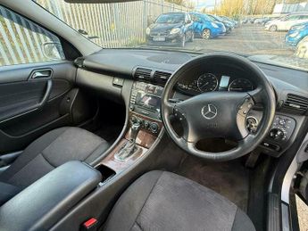 Mercedes-Benz C Class 1.8 C180 Kompressor Classic SE 4dr