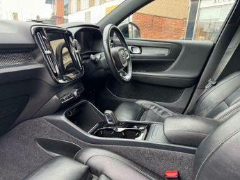 Volvo XC40 Recharge Twin 78kWh Plus Auto AWD 5dr
