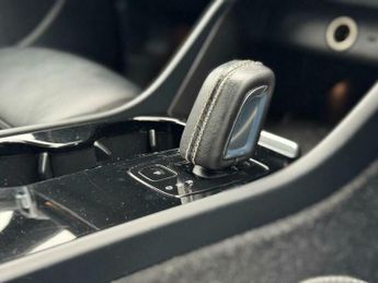 Volvo XC40 Recharge Twin 78kWh Plus Auto AWD 5dr