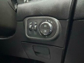 Vauxhall Zafira 1.4i Turbo SRi Nav Auto Euro 6 5dr