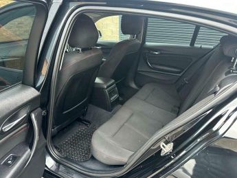 BMW 1 SERIES 2.0 116d Sport Auto Euro 5 (s/s) 5dr