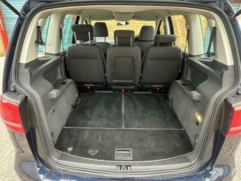 Volkswagen Touran 1.6 TDI BlueMotion Tech S DSG Euro 5 (s/s) 5dr