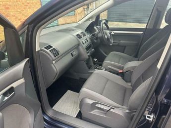 Volkswagen Touran 1.6 TDI BlueMotion Tech S DSG Euro 5 (s/s) 5dr