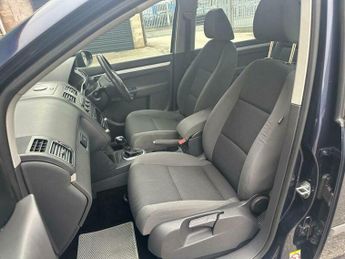 Volkswagen Touran 1.6 TDI BlueMotion Tech S DSG Euro 5 (s/s) 5dr