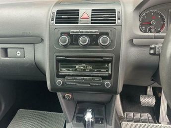 Volkswagen Touran 1.6 TDI BlueMotion Tech S DSG Euro 5 (s/s) 5dr