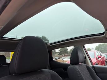 Nissan Qashqai N-CONNECTA DIG-T XTRONIC