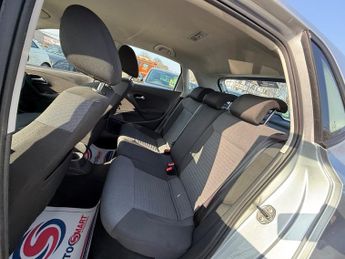 Volkswagen Polo SE DSG